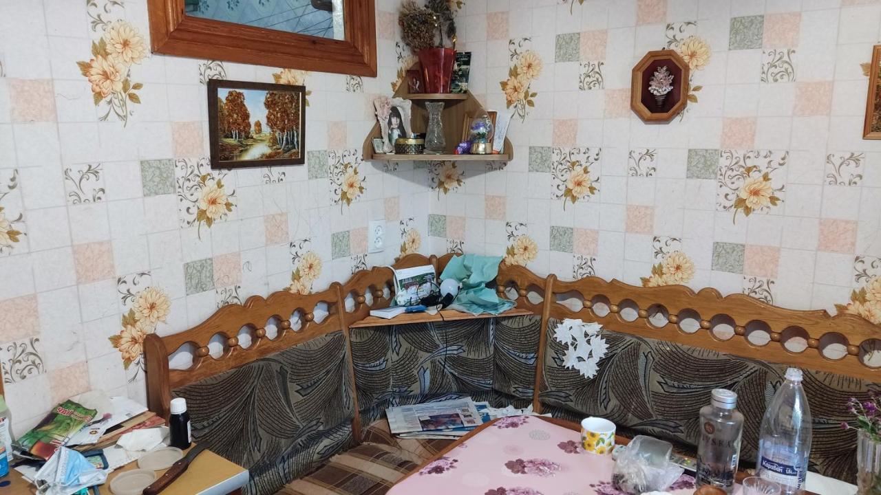 Личные комнаты в квартире Жмеринка Экстерьер фото