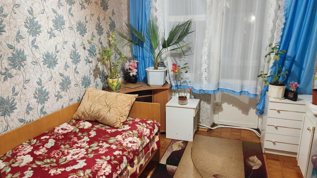 Личные комнаты в квартире Жмеринка Экстерьер фото