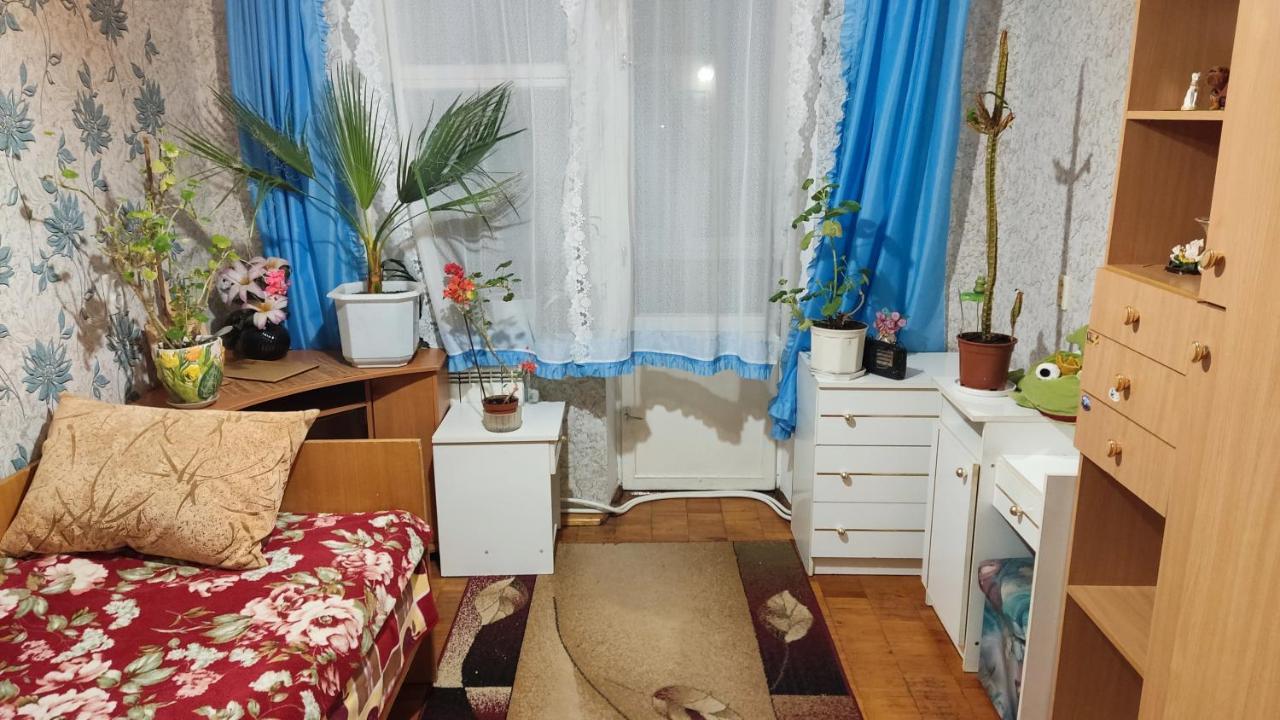 Личные комнаты в квартире Жмеринка Экстерьер фото